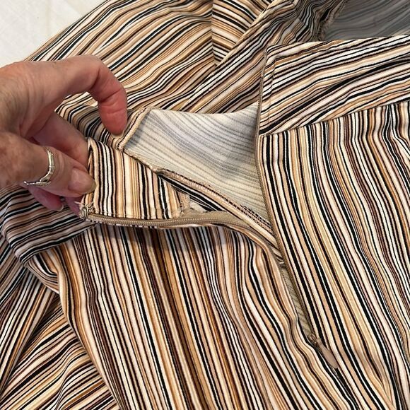 Rafaella sz10 tan brown cream stripped side zip ankle length pants EUC - Picture 7 of 12